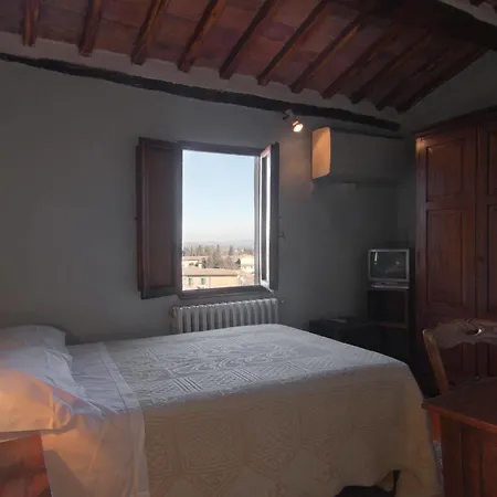 فندق Antica Torre 3*