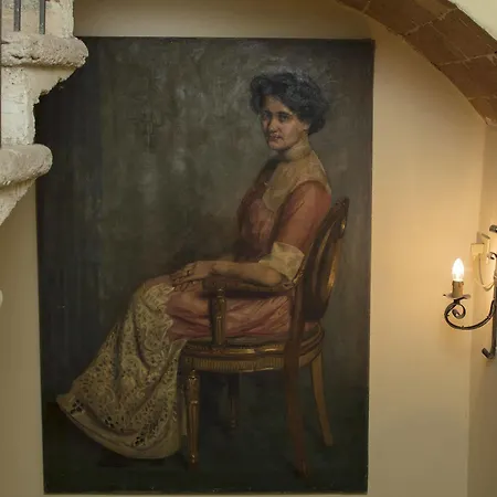 Antica Torre سيينا
