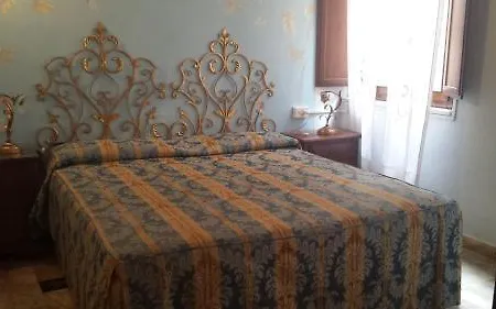 Antica Torre Hotel 3*
