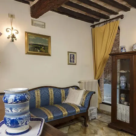 Antica Torre 3* Siena